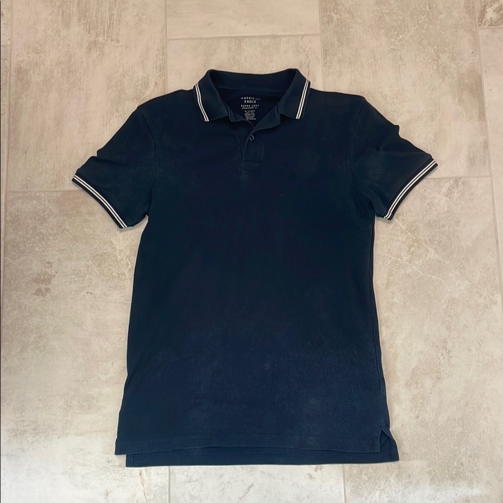 Men’s American Eagle shirt